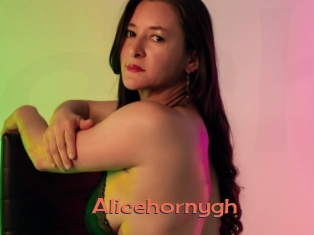 Alicehornygh