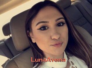 Luna_Avena