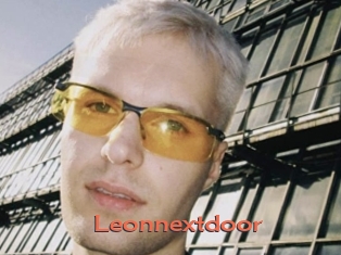 Leonnextdoor